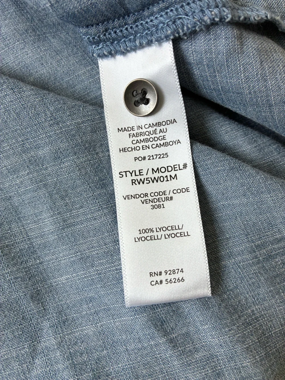 Splendid Chambray Long Sleeve Light Blue Button Down